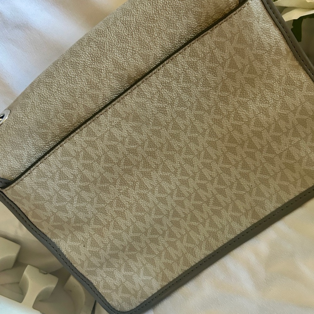 Michael Kors Two-Tone Crossbody Bag - Picture 5 of 5